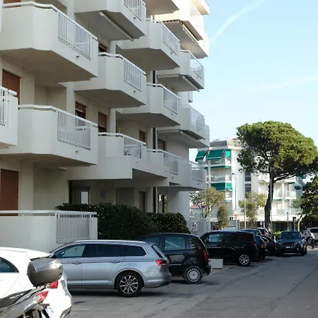 Appartamento Nautilus Lido di Jesolo Exterior photo